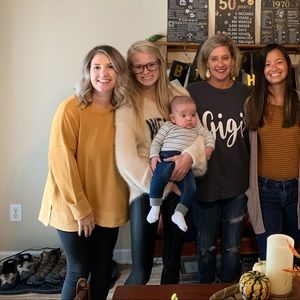 Meet your Posher, Ashley